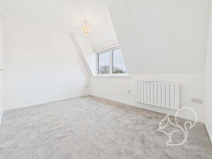 2 Bedroom Apartment For Sale In Seaview Avenue, West Mersea, CO5