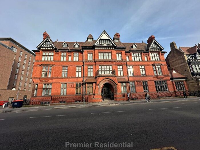 1 Bedroom Apartment To Rent In The Symphony, Liverpool, L7