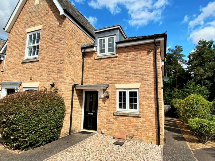 2 Bedroom End Of Terrace House To Rent In Cobb Close, Bury St Edmunds, IP32