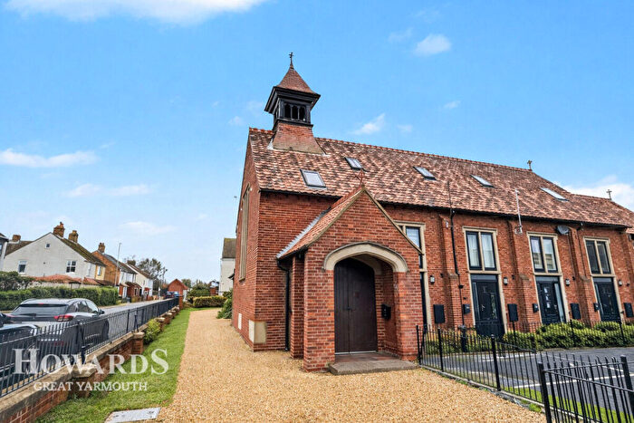 3 Bedroom End Of Terrace House For Sale In Church Mews, St Lukes Terrace, Great Yarmouth, NR31