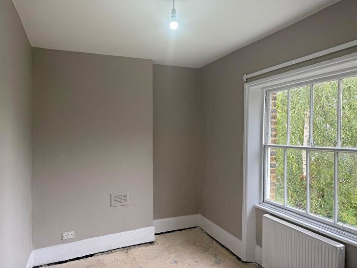 1 Bedroom Flat To Rent In Victorian Grove, London, N16