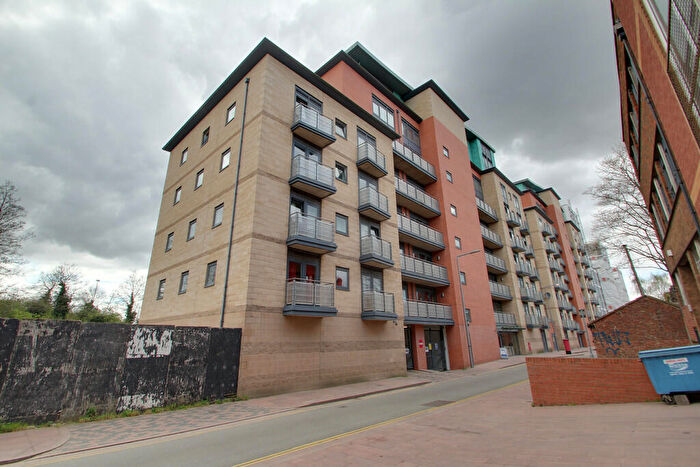 2 Bedroom Apartment To Rent In Bath Lane, Leicester, LE3