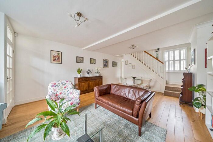 3 Bedroom Terraced House For Sale In Mina Road, Walworth, London, SE17