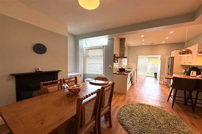 3 Bedroom End Of Terrace House To Rent In Cranford Avenue, Sale, M33