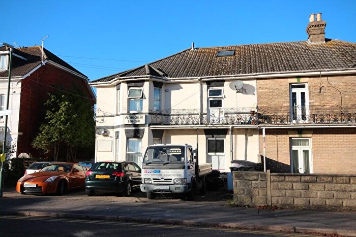Flat To Rent In St Clements Road, Bournemouth, BH1