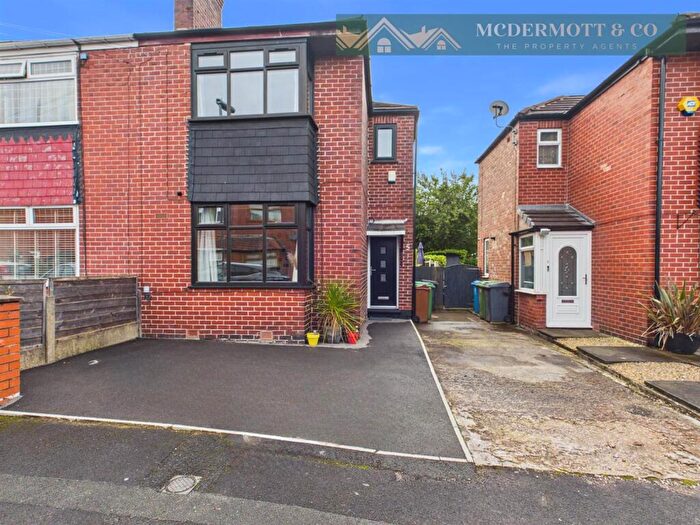 2 Bedroom Semi Detached House For Sale In Lambeth Avenue, Failsworth, M35