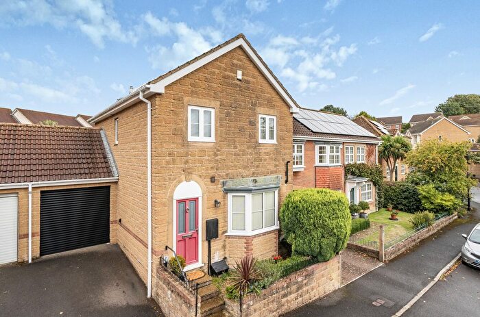 3 Bedroom Detached House For Sale In Eames Orchard, Ilminster, TA19