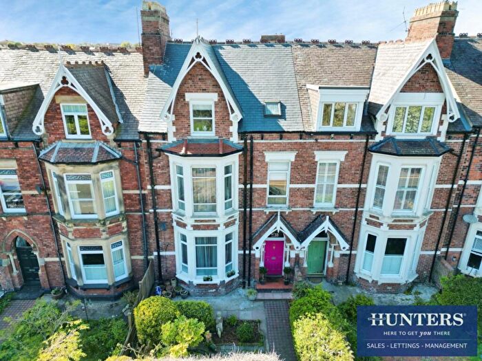 6 Bedroom Terraced House For Sale In Roker Park Road, Roker, Sunderland, SR6