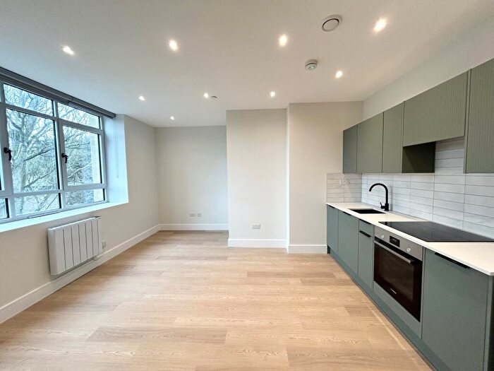 1 Bedroom Flat To Rent In Dean Park Crescent, Bournemouth Town Centre, BH1