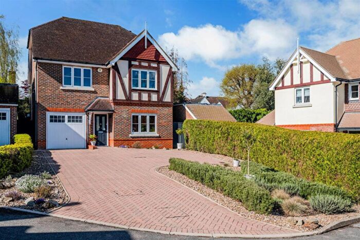 5 Bedroom Detached House For Sale In Hillside, Banstead, SM7