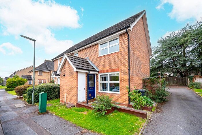 1 Bedroom Semi-detached House To Rent In Guildford, Surrey, Stoughton, Guildford, GU2