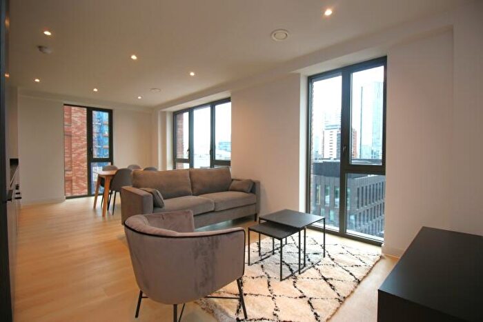 2 Bedroom Apartment To Rent In Waterhouse Gardens Dutton Street, M3