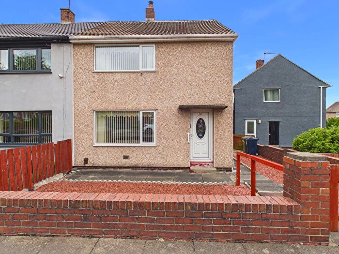 2 Bedroom Semi-Detached House For Sale In Whinbrooke, Leam Lane, NE10