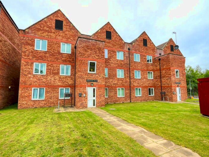 2 Bedroom Flat To Rent In Stevenson House, Tapton Lock Hill, Tapton, Chesterfield, Derbyshire, S41