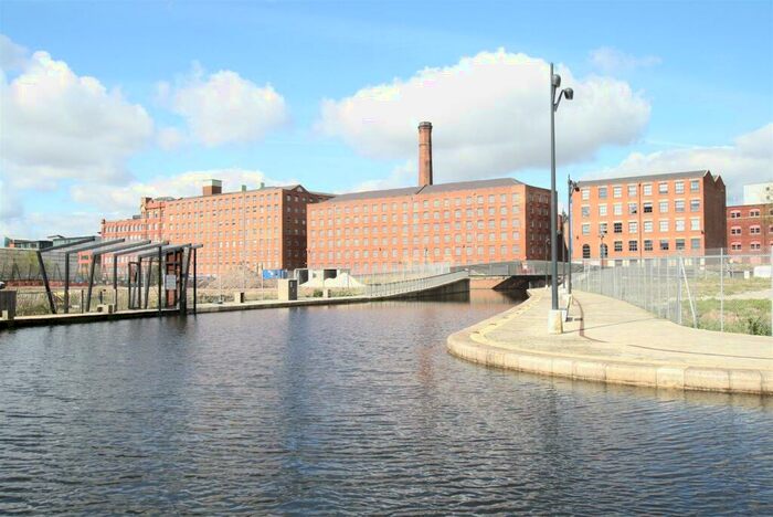 2 Bedroom Apartment To Rent In Royal Mills, Ancoats, M4