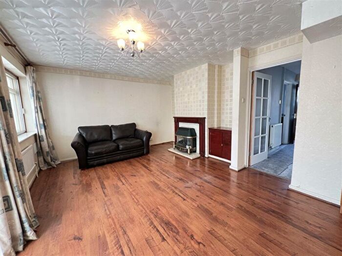 3 Bedroom Terraced House For Sale In Fair Oak Close, Aberdare, CF44