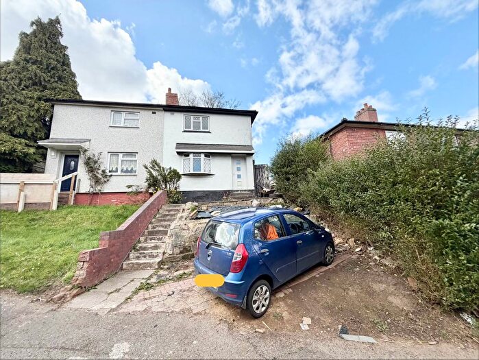 2 Bedroom Semi Detached House For Sale In Larkspur Road, Dudley, DY2