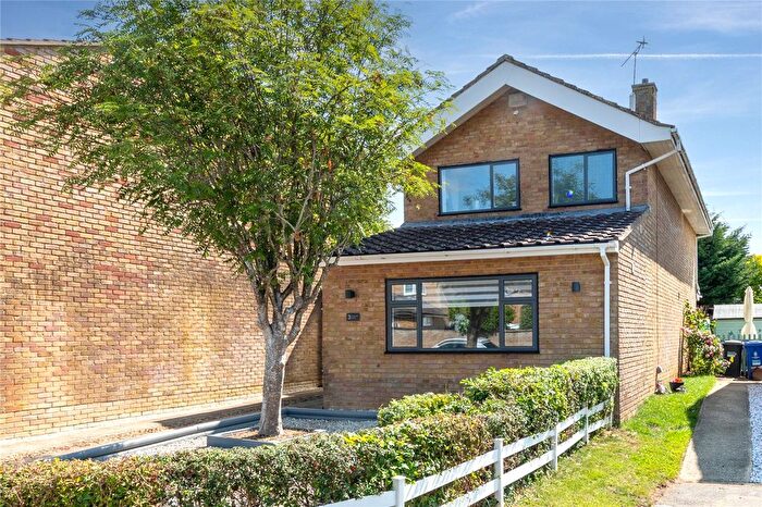 3 Bedroom Detached House For Sale In Highcroft Close, Yardley Gobion, Northamptonshire, NN12