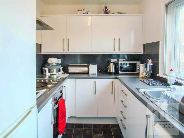 3 Bedroom Terraced House To Rent In Lenton Manor, Lenton, Nottingham NG7