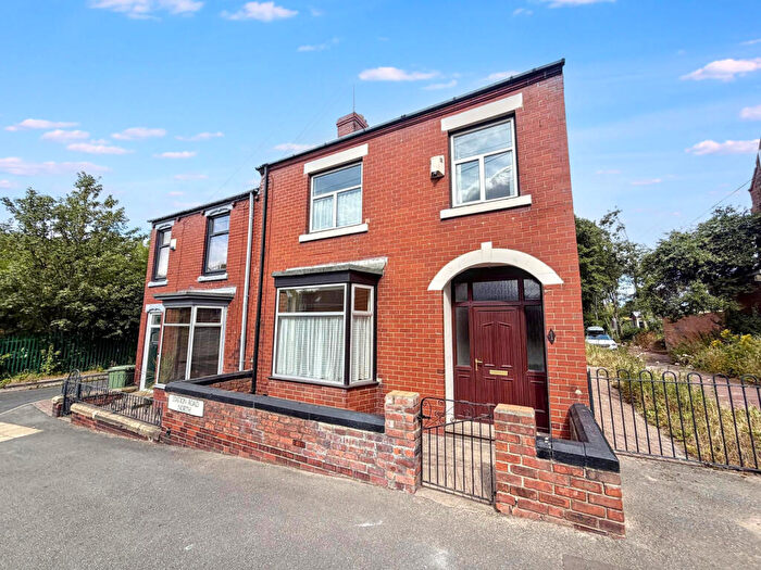 3 Bedroom Semi-Detached House For Sale In Station Road North, Hetton-le-Hole, Houghton Le Spring, Tyne And Wear, DH5