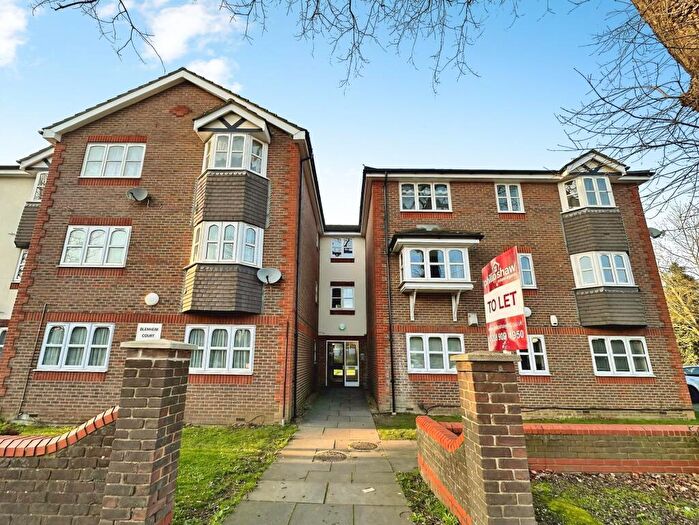 2 Bedroom Flat To Rent In Kenton Road, Blenheim Court, HA3