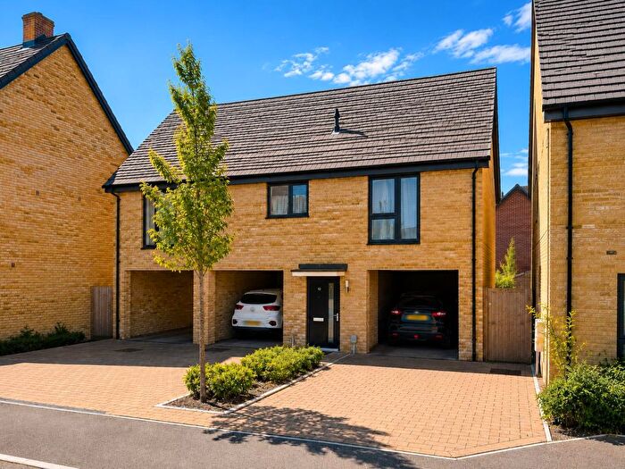 1 Bedroom Detached House For Sale In Bale Place, Kingsnorth, Ashford, TN25