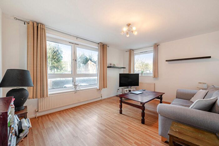 1 Bedroom Apartment For Sale In Ormanton Road, London, SE26