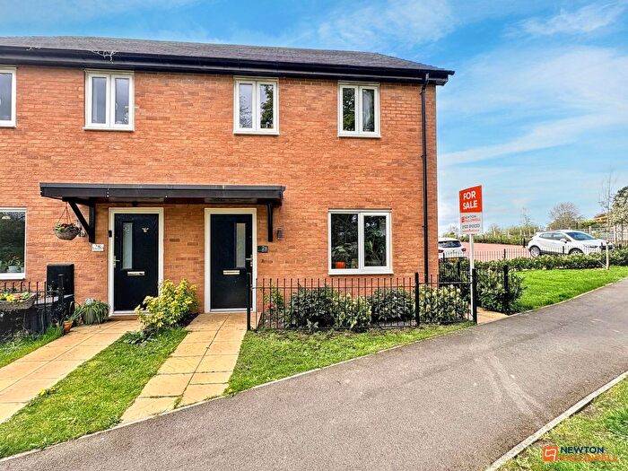 3 Bedroom Terraced House For Sale In Riley Drive, Ibstock, LE67