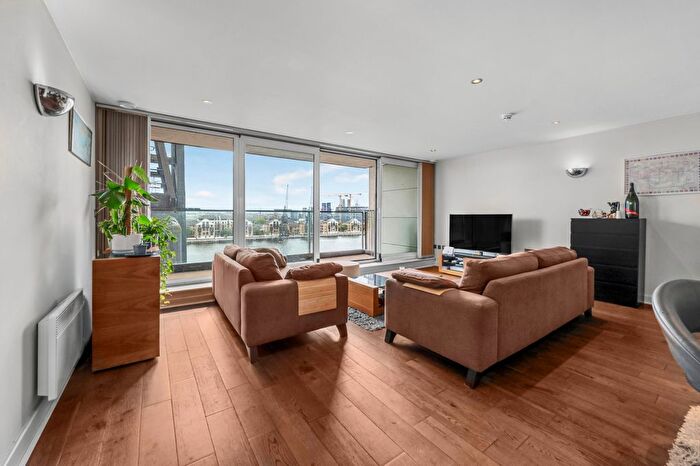 2 Bedroom Flat For Sale In Capital East Apartments, Western Gateway, E16