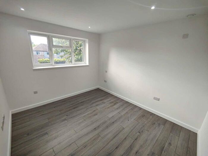 1 Bedroom Flat To Rent In Flat, Perry Street, Crayford, Dartford, DA1