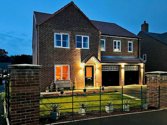 5 Bedroom Detached House For Sale In Lavender Lane, Wynyard, TS22