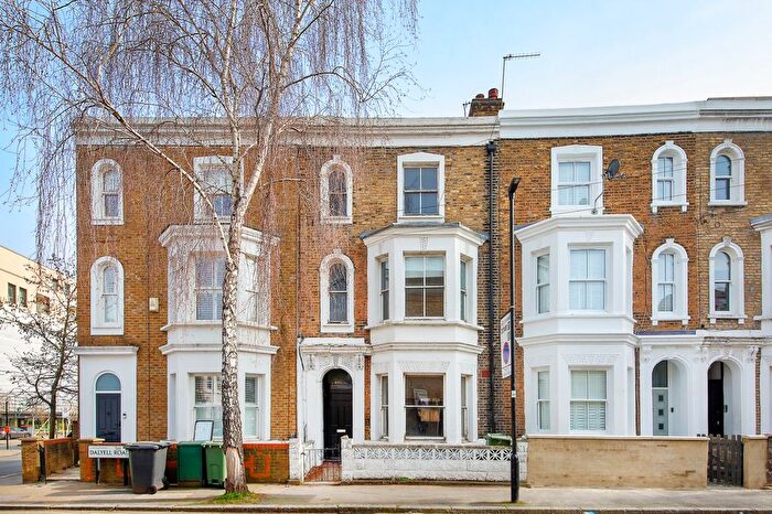 3 Bedroom Terraced House For Sale In Dalyell Road, Clapham, SW9