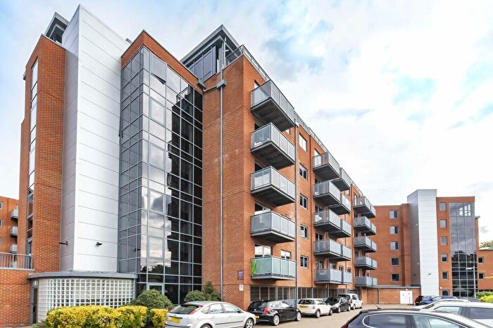 1 Bedroom Flat To Rent In Chapter Way, Colliers Wood, London, SW19