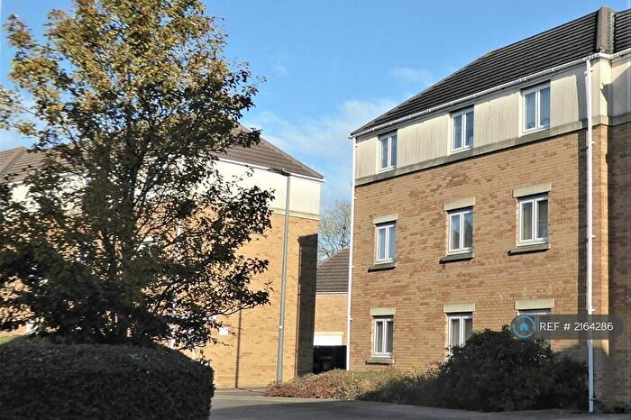2 Bedroom Flat To Rent In The Hedgerows, Bradley Stoke, Bristol, BS32
