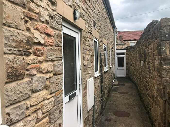 2 Bedroom Flat To Rent In Castle View, York, YO62