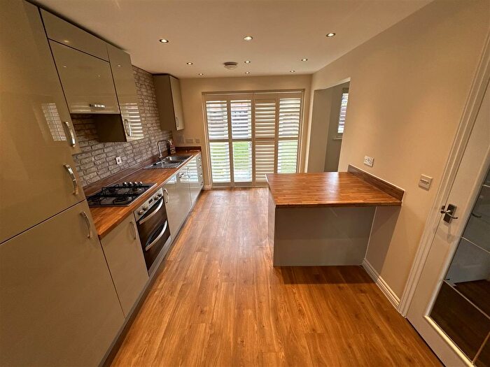 4 Bedroom Property To Rent In First Oak Drive, Clipstone, NG21