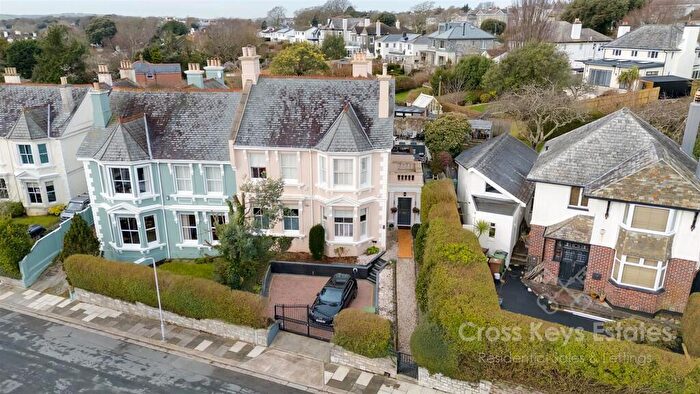 5 Bedroom Detached House For Sale In Raynham Road, Plymouth, PL3