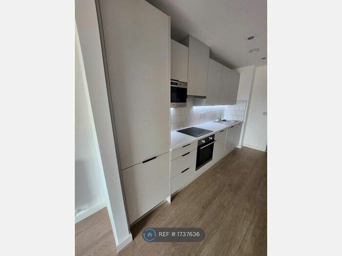 1 Bedroom Flat To Rent In The Arches, Leicester, LE3