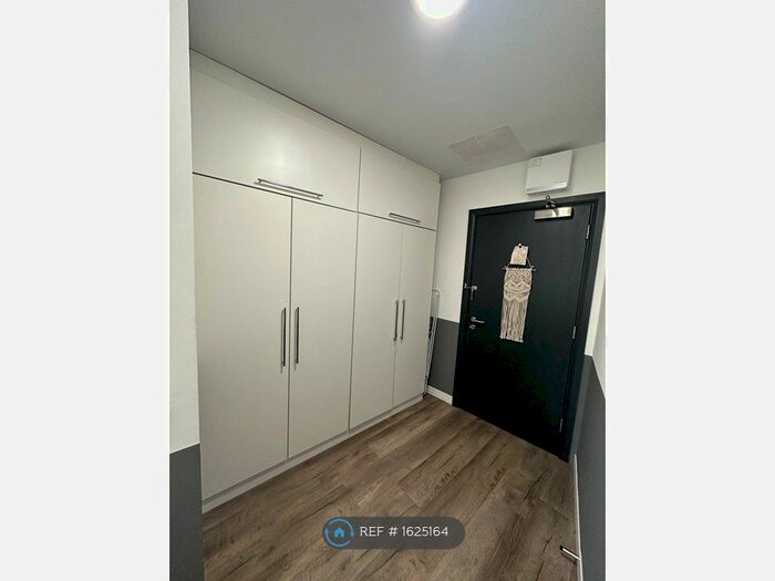 1 Bedroom Flat To Rent In The Junction, Nottingham, NG1