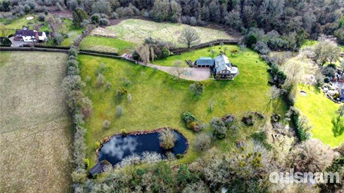 5 Bedroom Detached House For Sale In Whinfield Road, Dodford, Bromsgrove, Worcestershire, B61