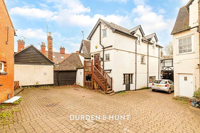 2 Bedroom Flat To Rent In Castle Street, Ongar, CM5