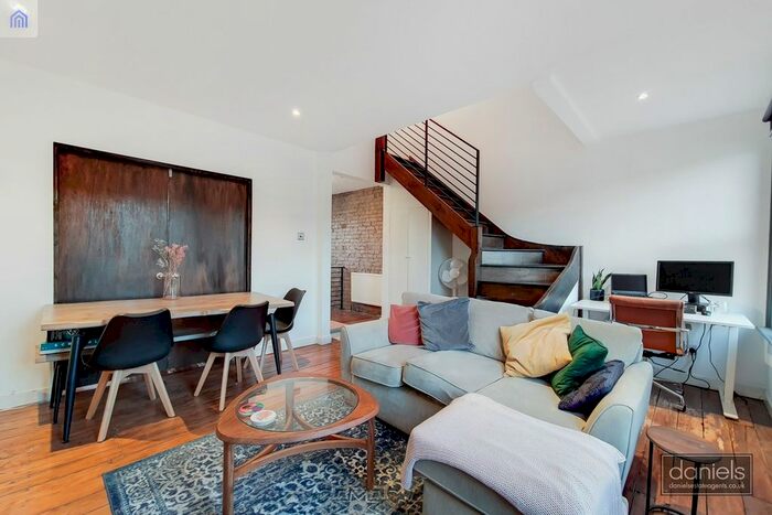 2 Bedroom Flat To Rent In Fordingley Road, Maida Vale, London, W9