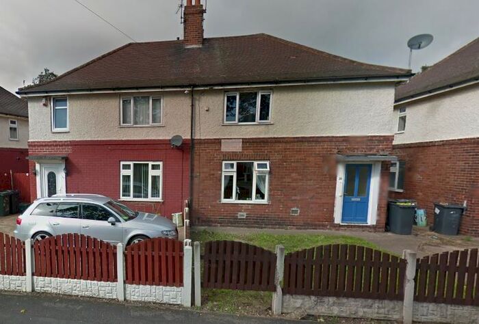 3 Bedroom Semi-Detached House To Rent In Warren Close, Doncaster, DN2