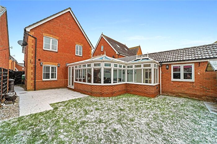 5 Bedroom Detached House For Sale In Chelsea Gardens, Church Langley, Harlow, Essex, CM17