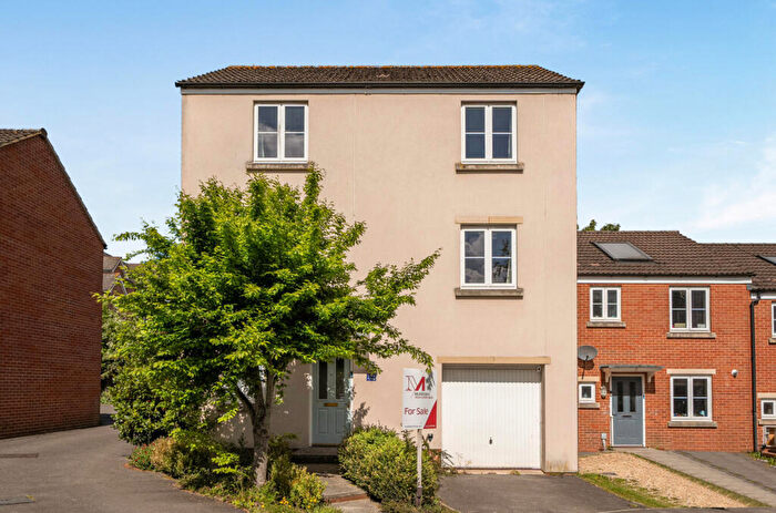 4 Bedroom Detached House For Sale In Slipps Close, Frome, Somerset, BA11