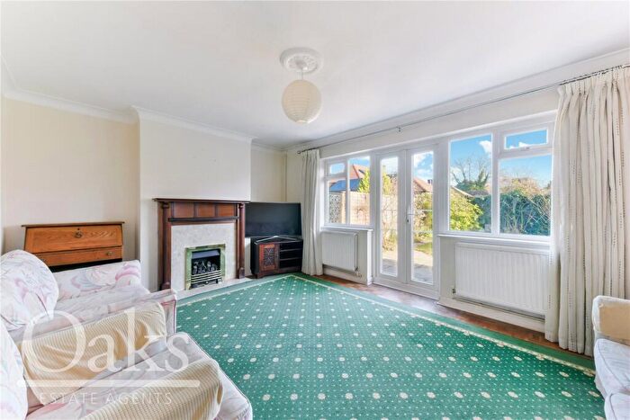 2 Bedroom Bungalow For Sale In Ashburton Road, Addiscombe, CR0