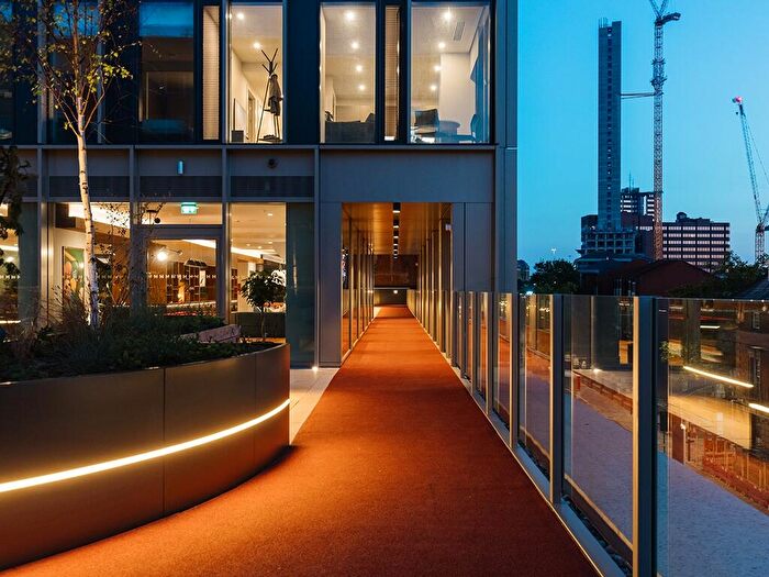 2 Bedroom Apartment To Rent In The Mercian, Broad Street Birmingham, B15