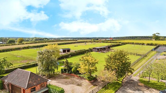 5 Bedroom End Of Terrace House For Sale In Bathley Lane, Norwell, Newark, NG23