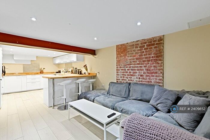 4 Bedroom Maisonette To Rent In Corporation Street, London, E15