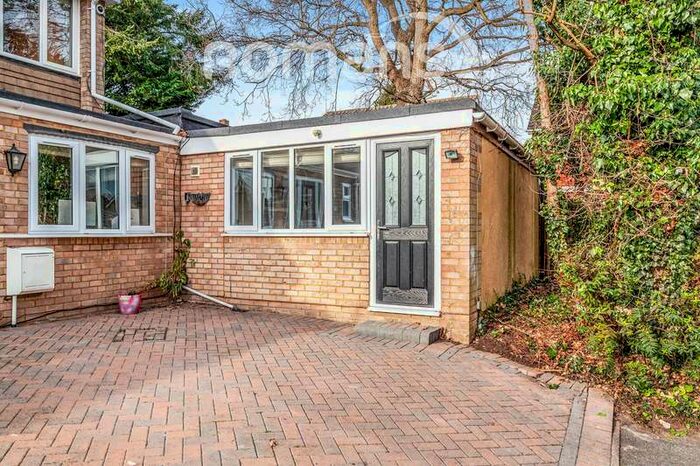 1 Bedroom Property To Rent In Bramley Close, SL6